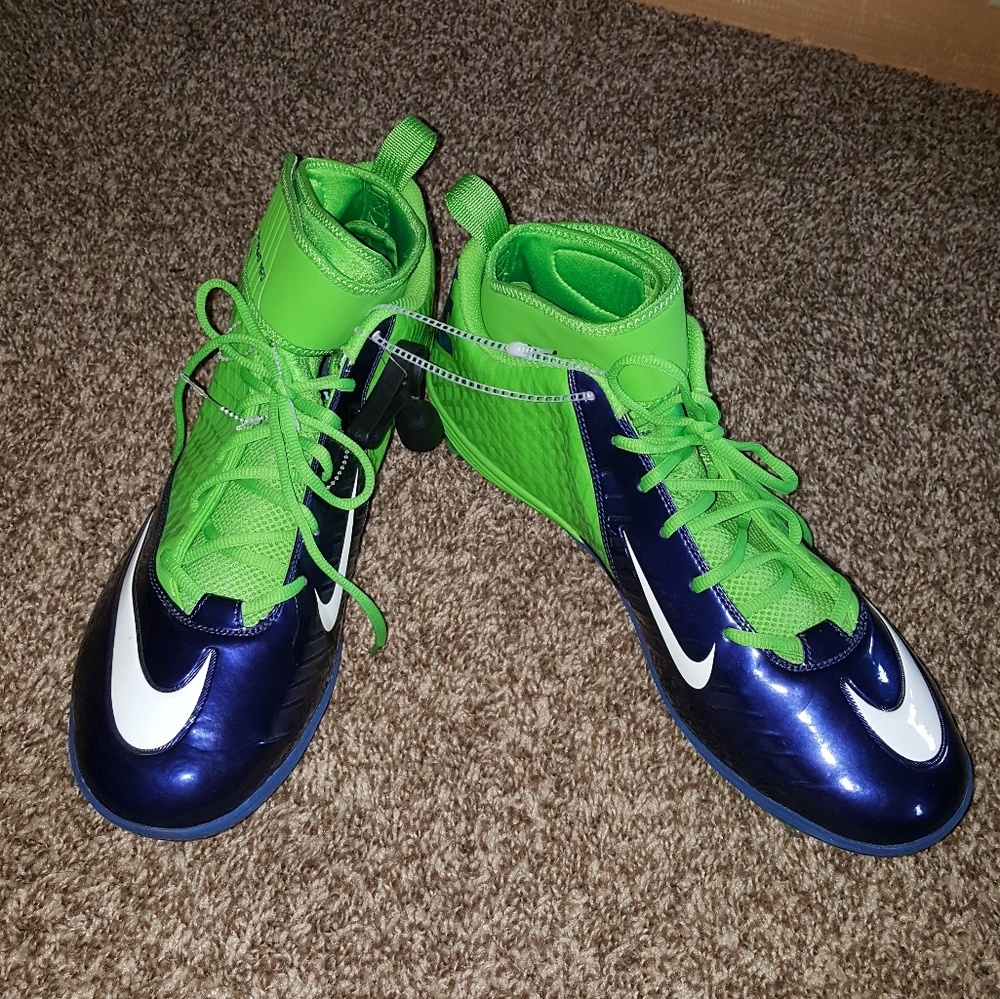 NIKE LUNARLON SUPERBAD PRO FOOTBALL CLEATS NWOT